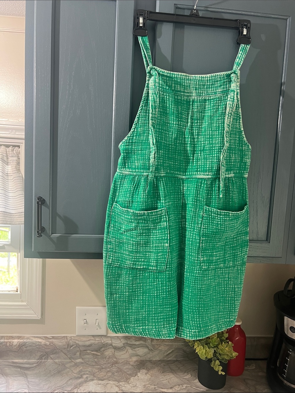 Zenana Textured Overalls shorts with Pockets
